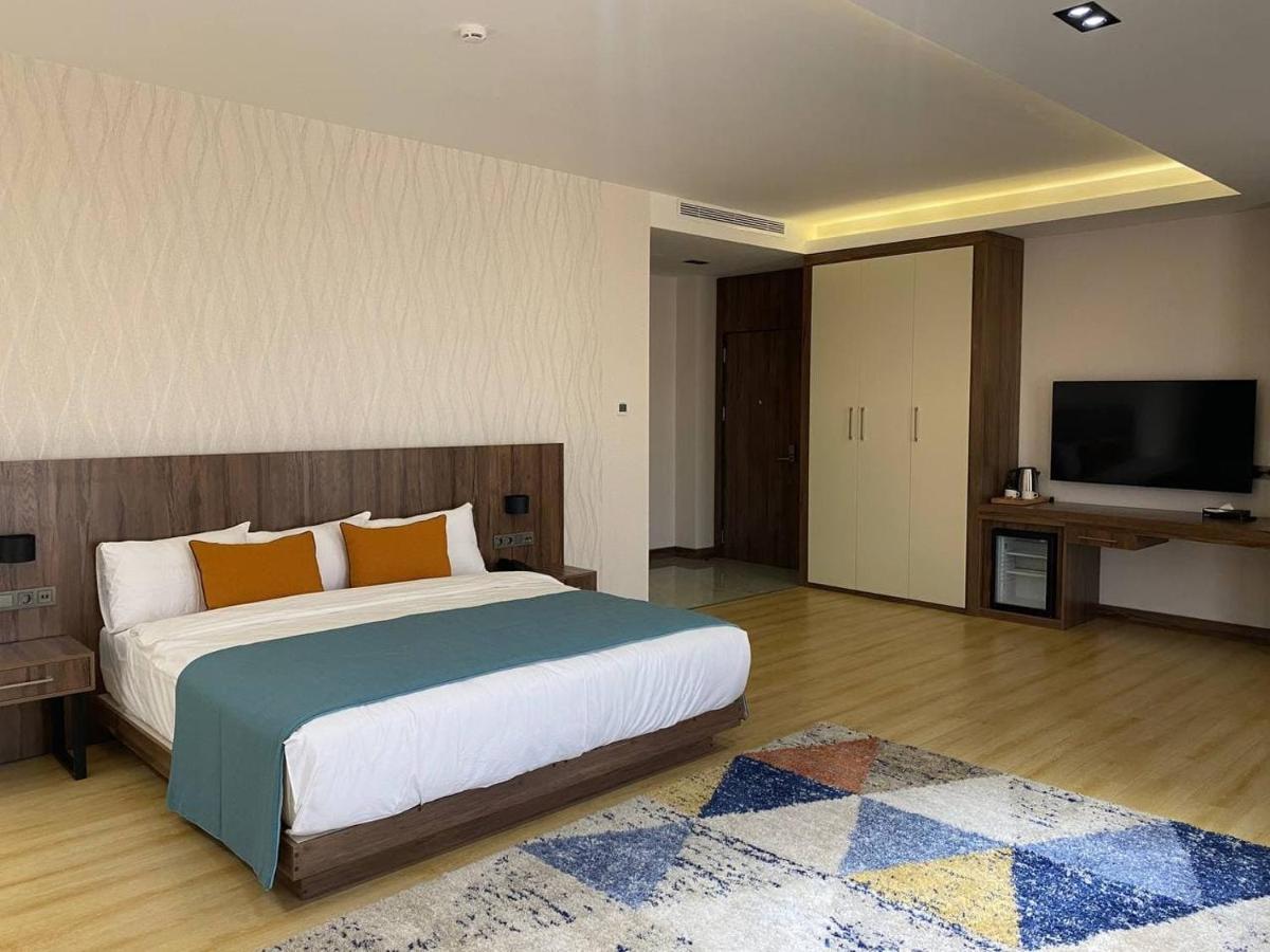 Wellness Hotel And Spa Tashkent Exterior photo